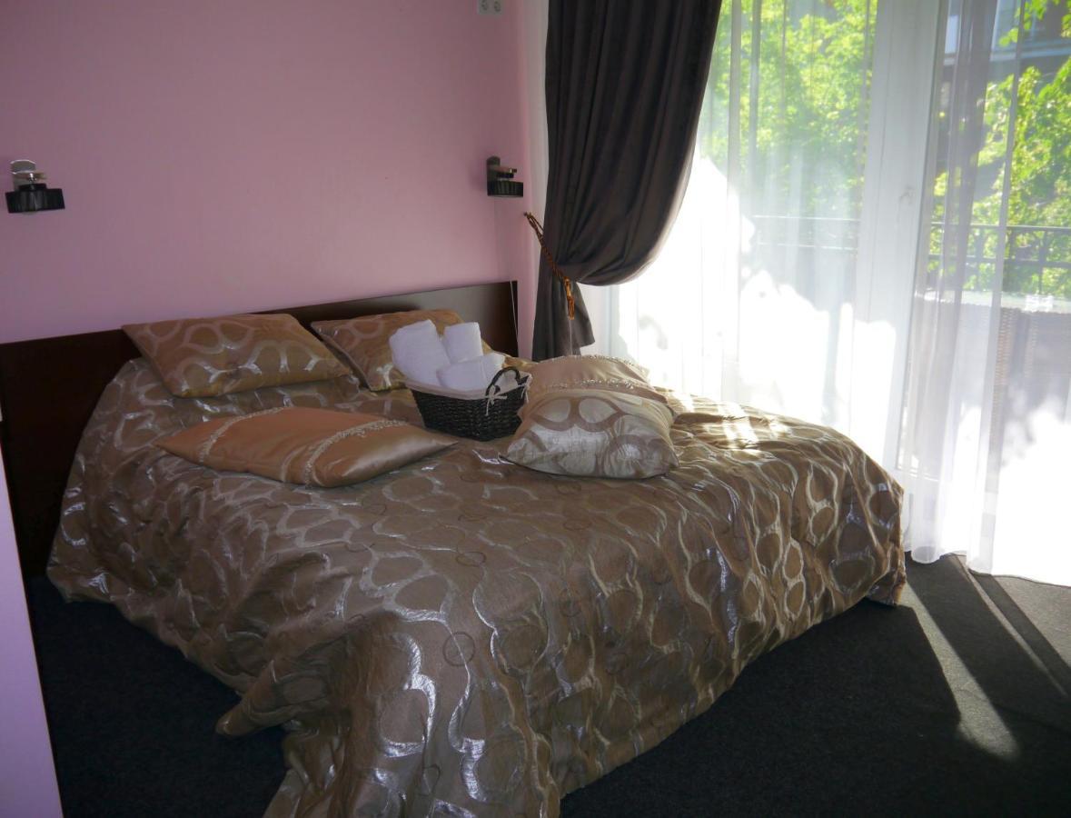 Kizhi Art Hotel Harkiv Exterior foto
